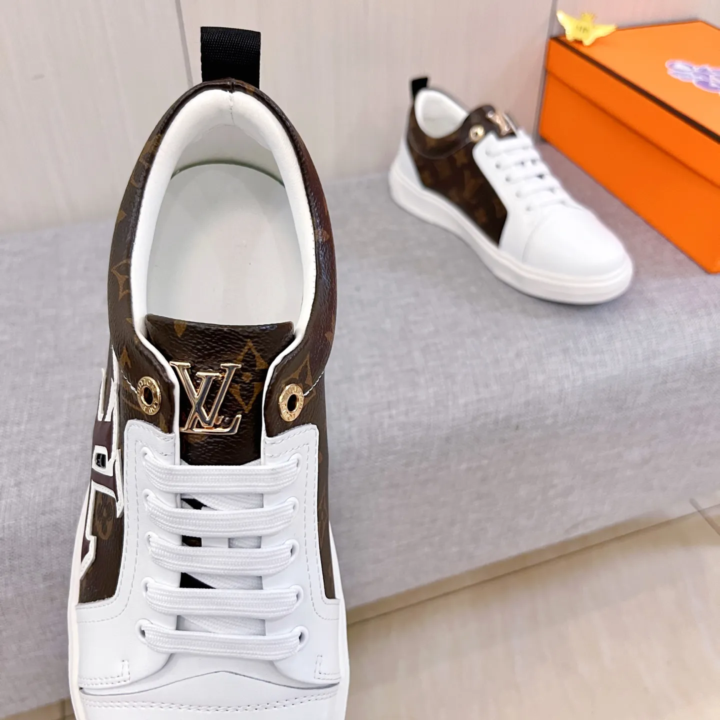 Men's Men's Shoes Men's Shoes💰 420 Men's Men's Shoes💰[LV]🔥Louis Vuitton Men's high-end brand official website 1:1 Latest masterpiece: The upper is made of Italian imported first-layer cowhide with a comfortable and breathable lining➕Original non-slip and wear-resistant outsole🔥, making walking more convenient and comfortable! An exclusive new model, a stunning work, a beautiful 1:1 replica [color] compared to the official quality! Create a fashionable personality to set off your uniqueness! A must-have for trendy men! Classic🔥Size: 38-44 Color: 🔥Multiple colors available🔥.